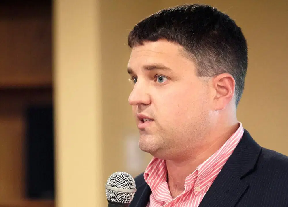 Chris Knoll speaking in District 21