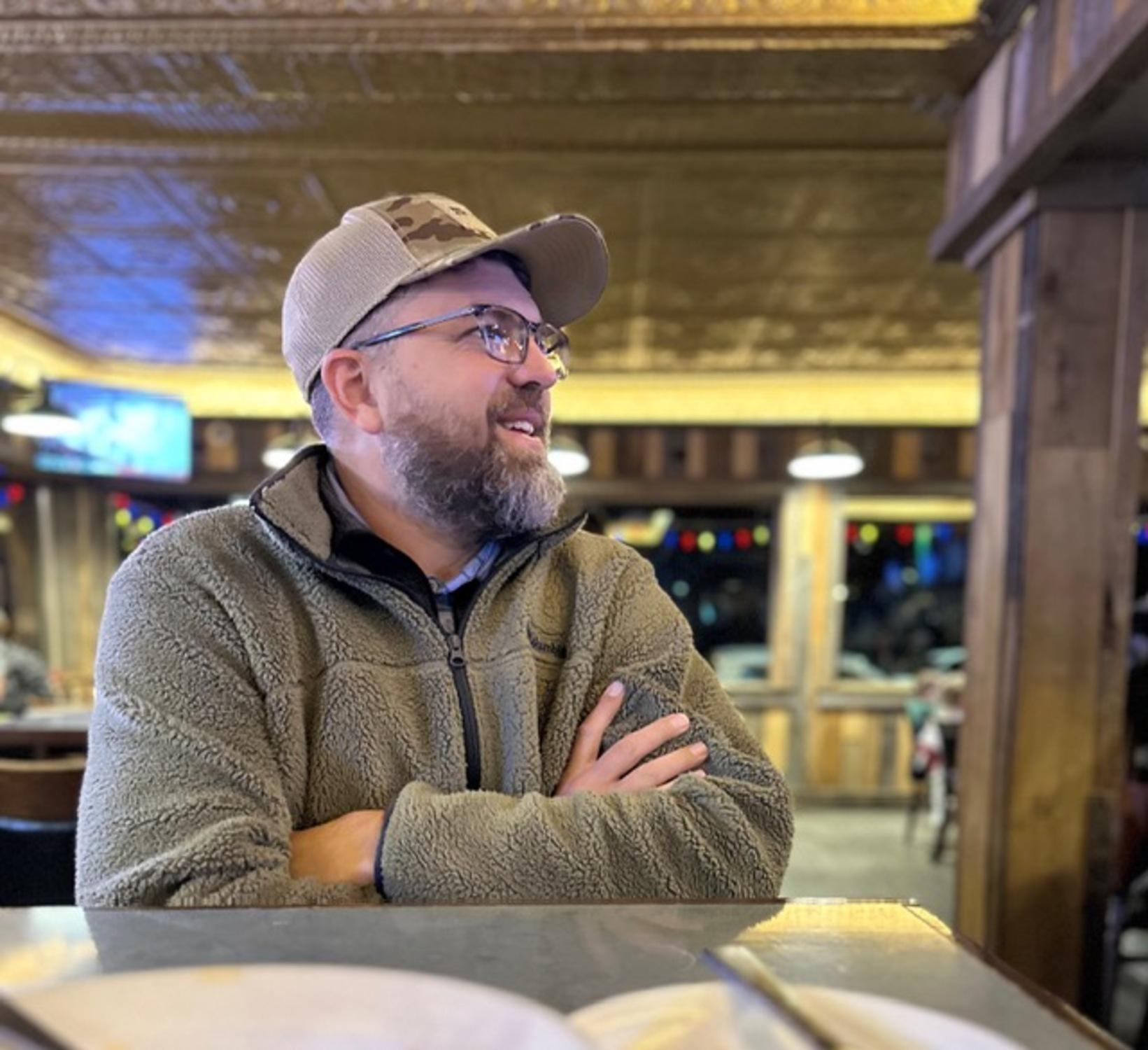 Chris Knoll side profile